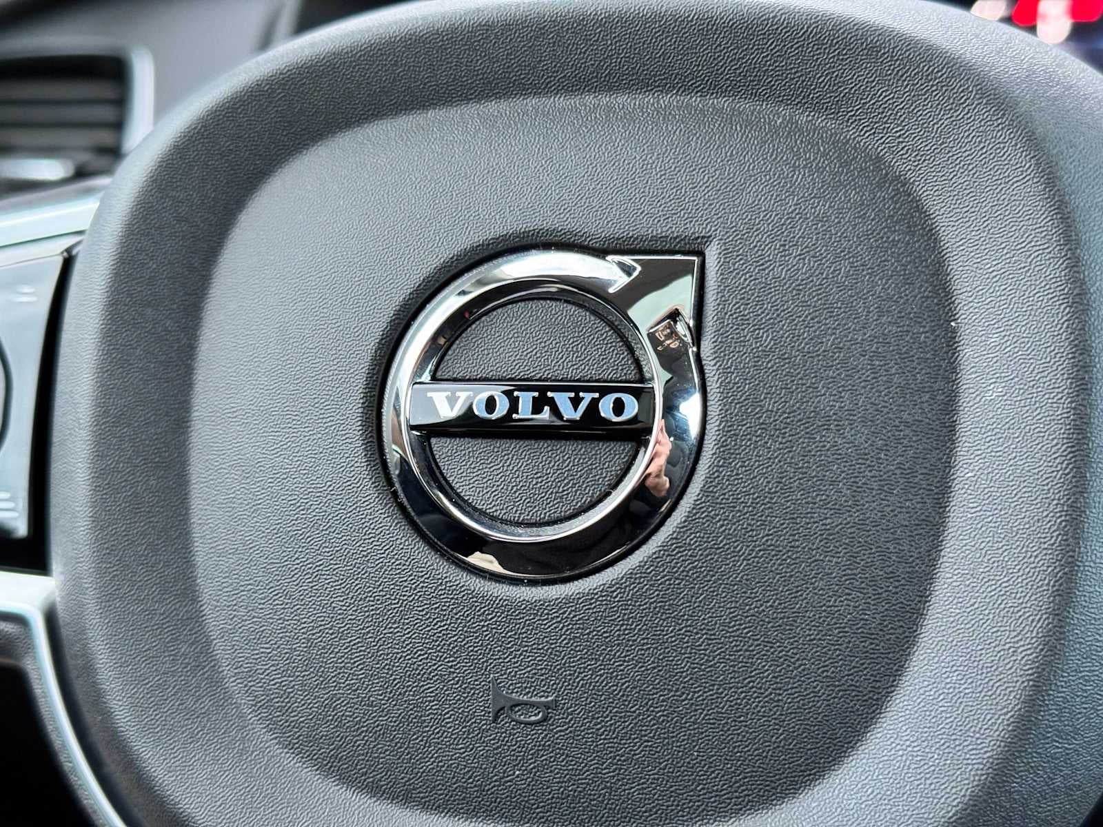 2025 Volvo XC90 Plus