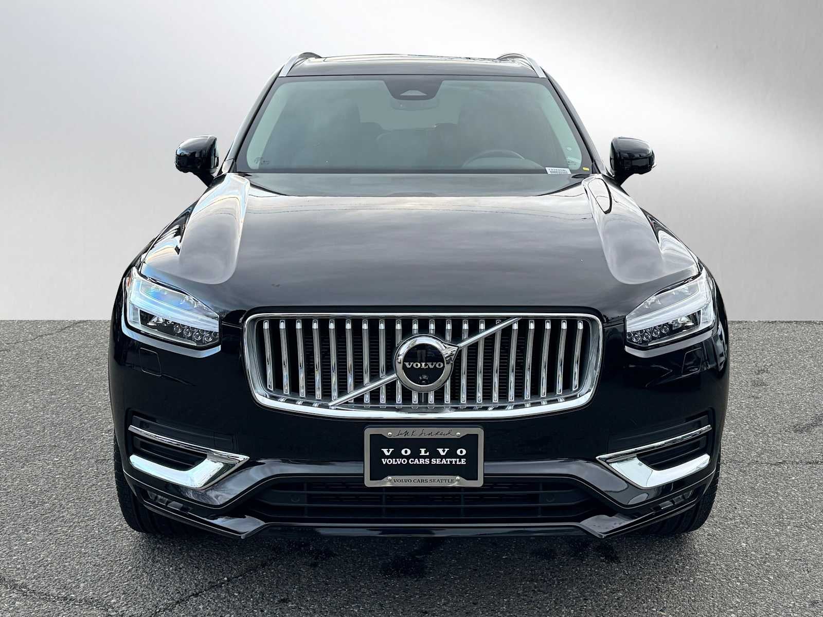 2025 Volvo XC90 Plus