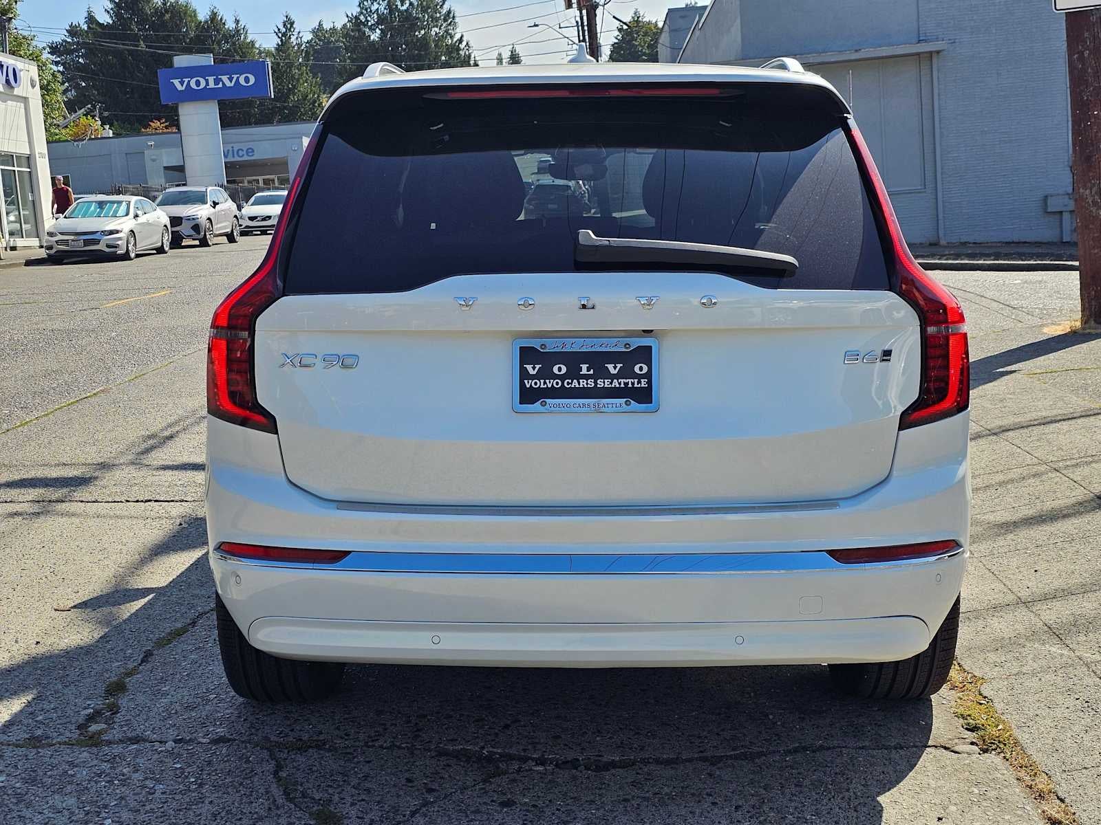 2026 Volvo XC90 Plus