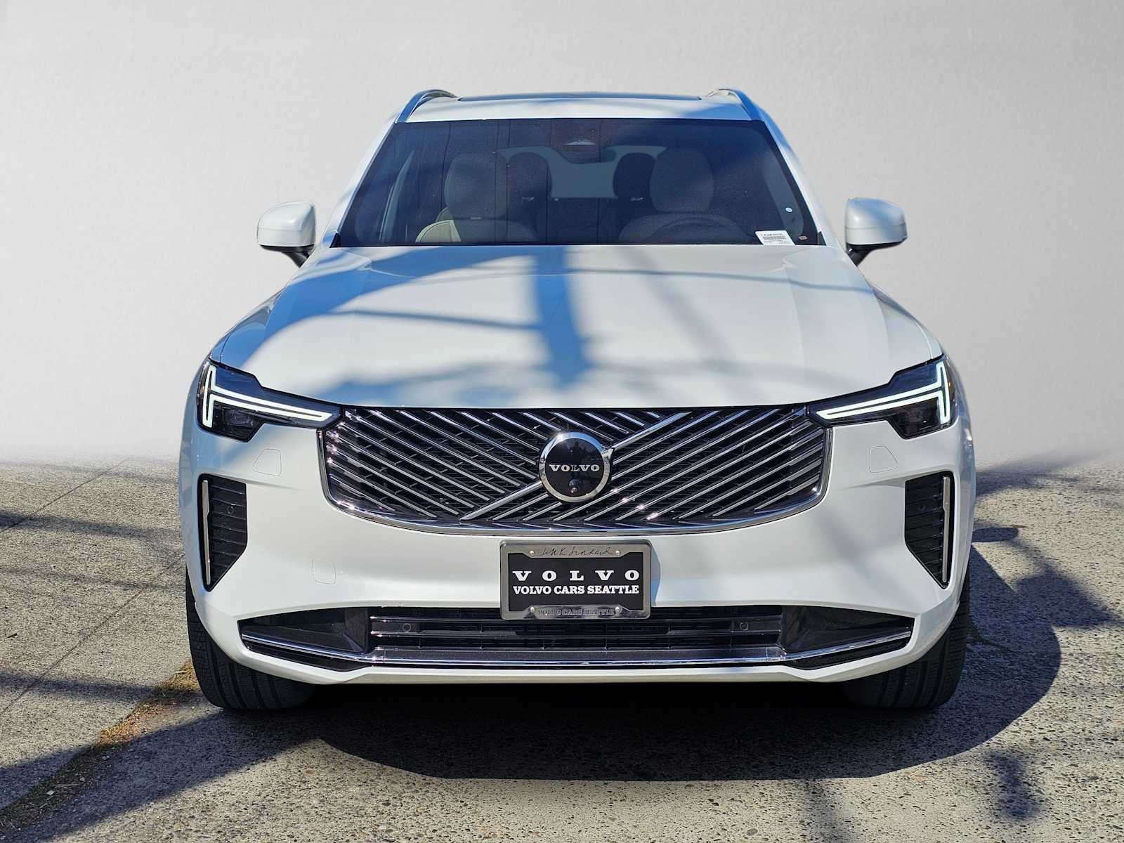2026 Volvo XC90 Plus