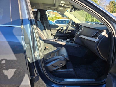 2024 Volvo XC90 Ultimate Bright Theme