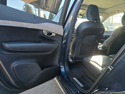 2024 Volvo XC90 Ultimate Bright Theme