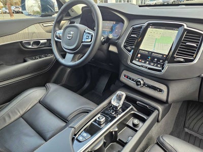 2024 Volvo XC90 Ultimate Bright Theme