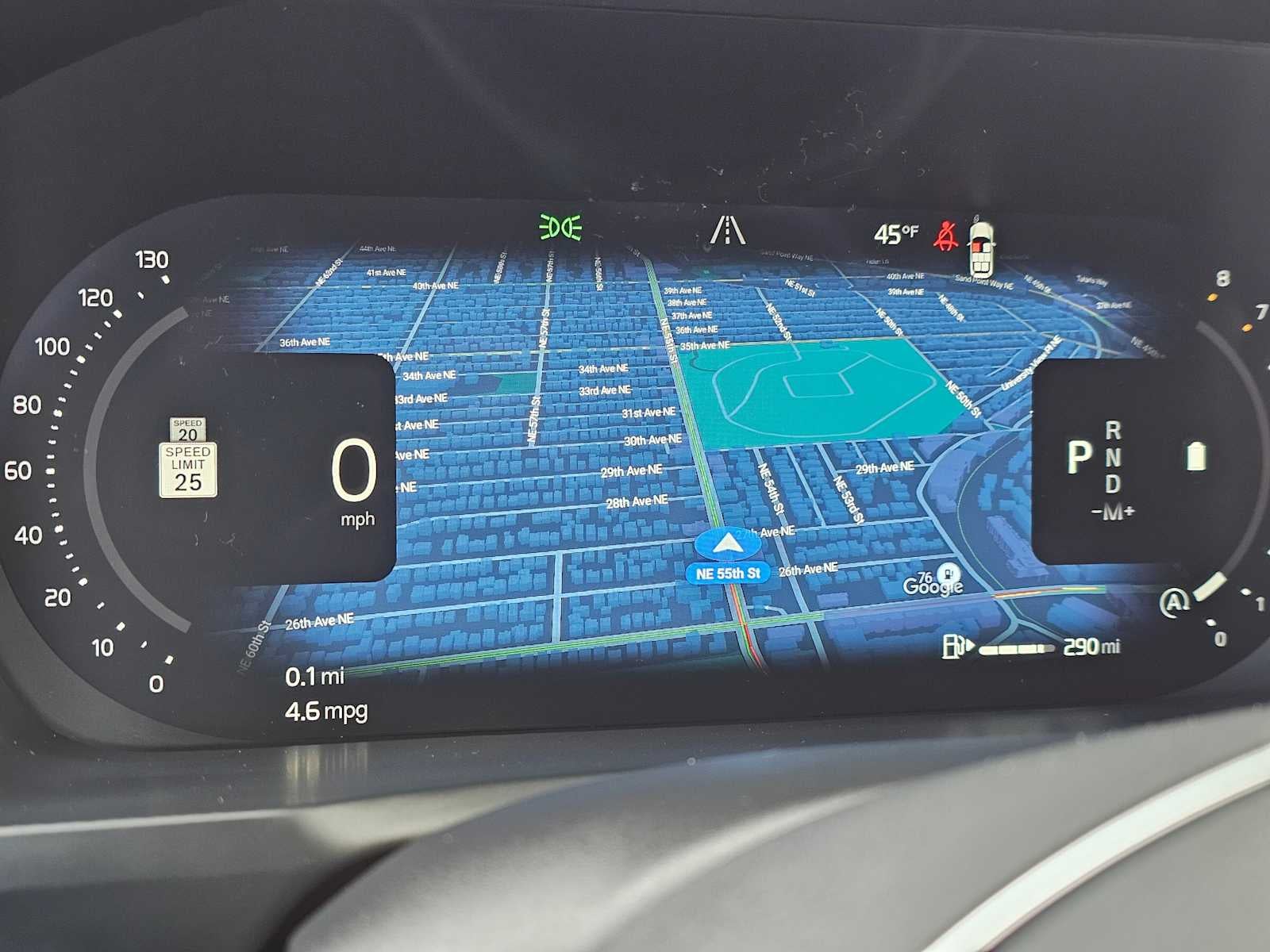 2024 Volvo XC90 Ultimate Bright Theme