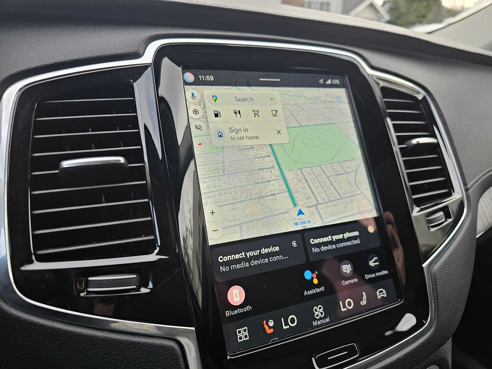 2024 Volvo XC90 Ultimate Bright Theme