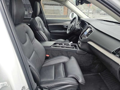 2024 Volvo XC90 Ultimate Bright Theme