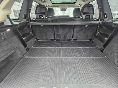 2024 Volvo XC90 Ultimate Bright Theme