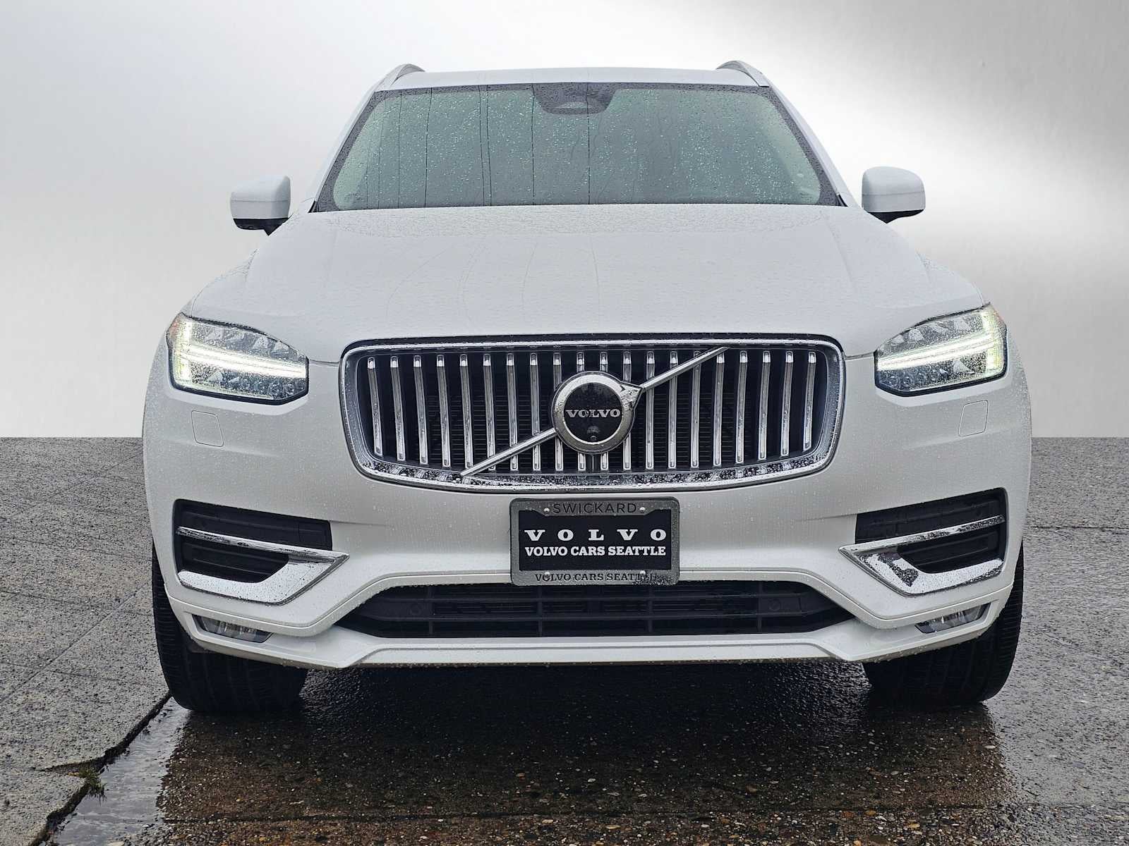 2024 Volvo XC90 Ultimate Bright Theme