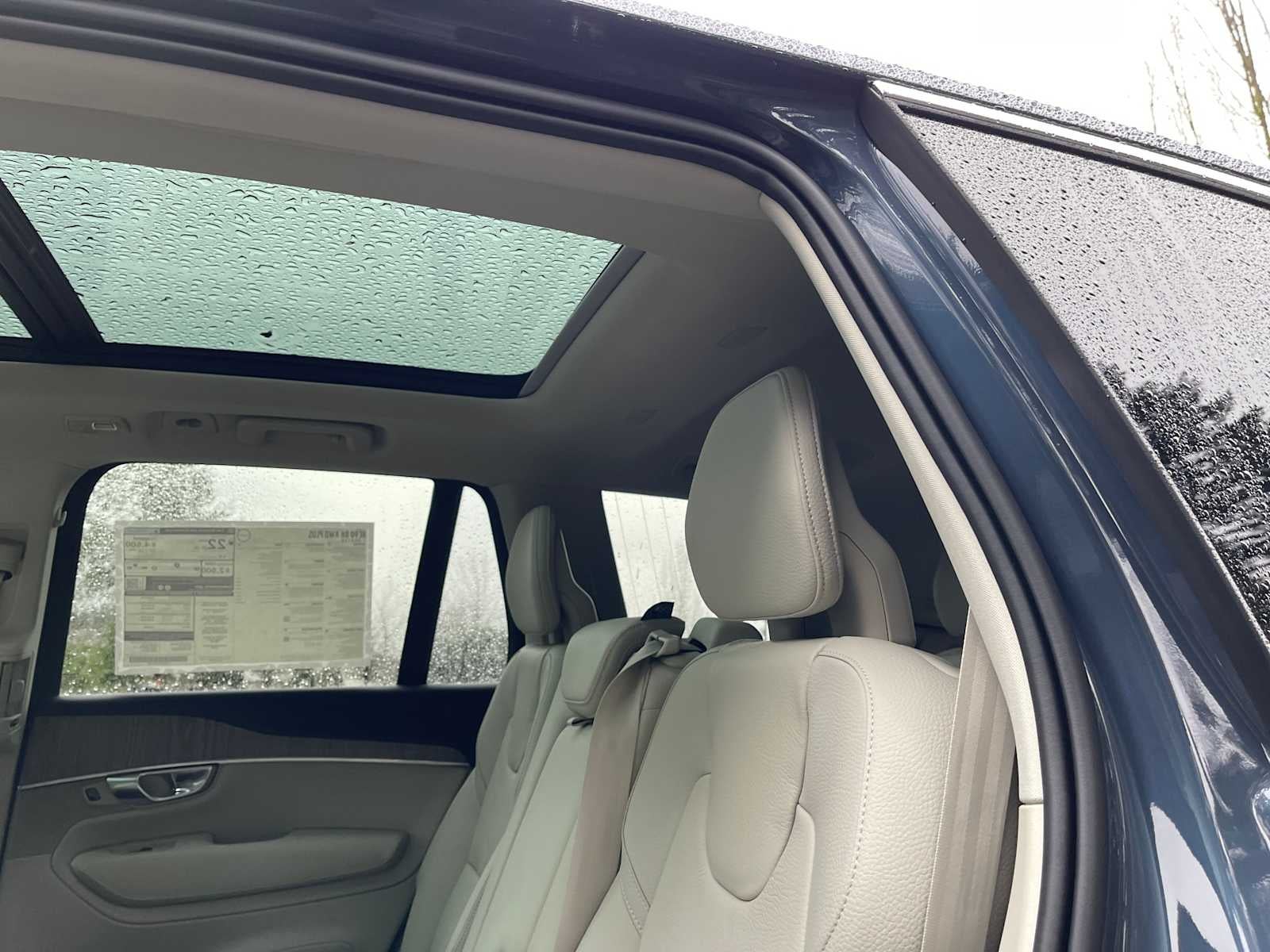 2023 Volvo XC90 Plus