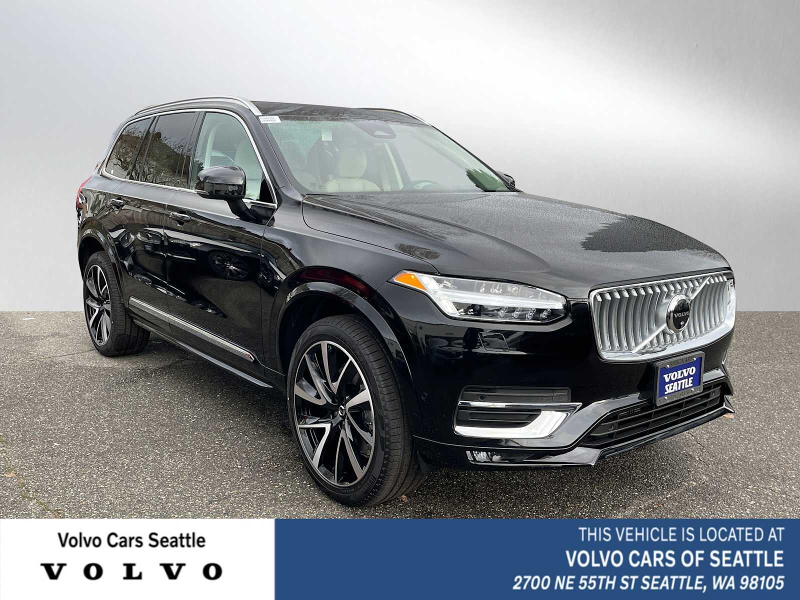 2023 Volvo XC90 Plus