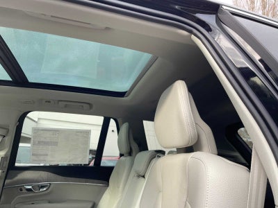 2023 Volvo XC90 Plus