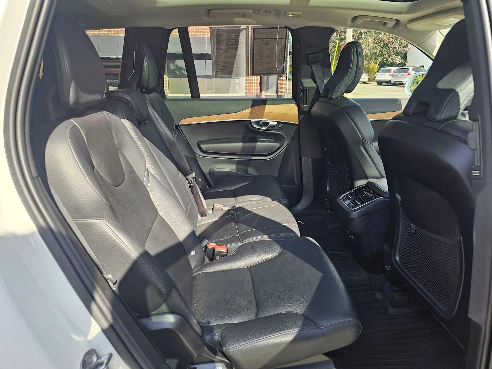 2023 Volvo XC90 Plus