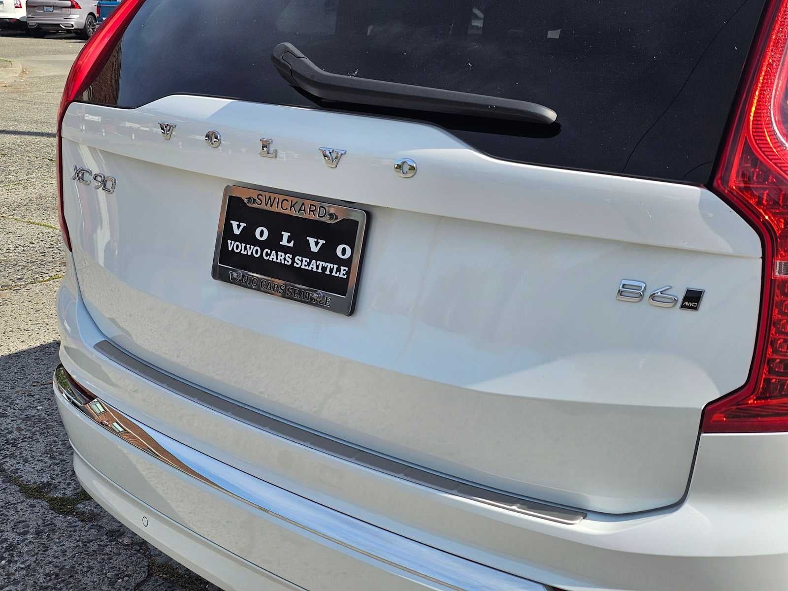 2023 Volvo XC90 Plus