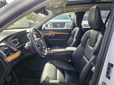 2023 Volvo XC90 Plus