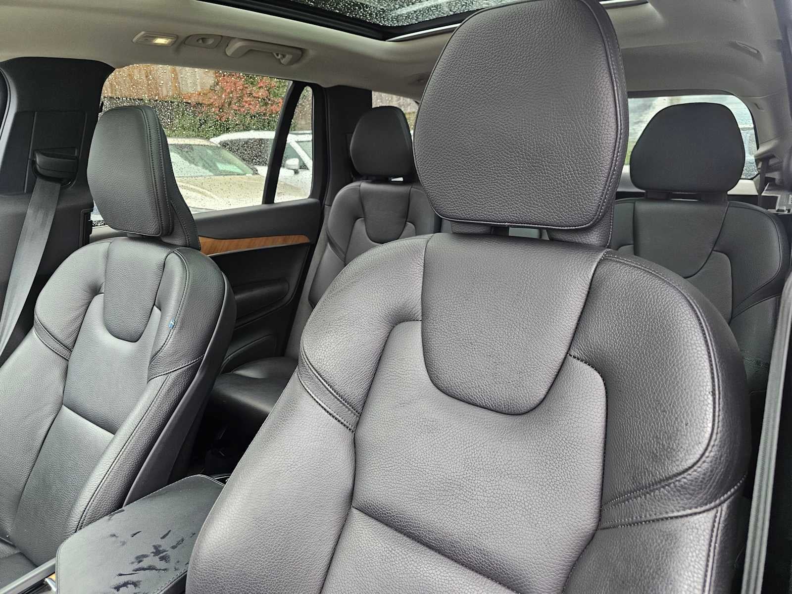 2023 Volvo XC90 Core