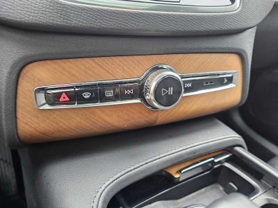 2023 Volvo XC90 Core