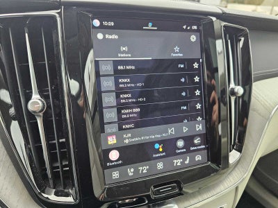 2023 Volvo XC60 Ultimate Dark Theme