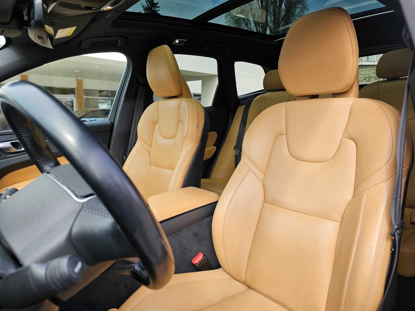 2021 Volvo XC60 Inscription