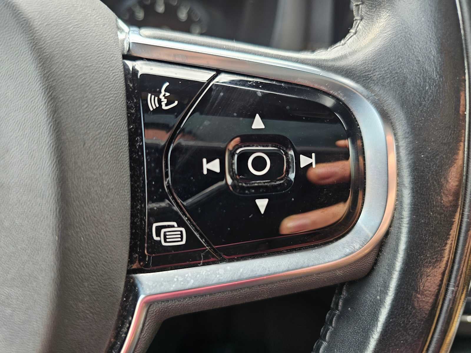 2021 Volvo XC60 Inscription