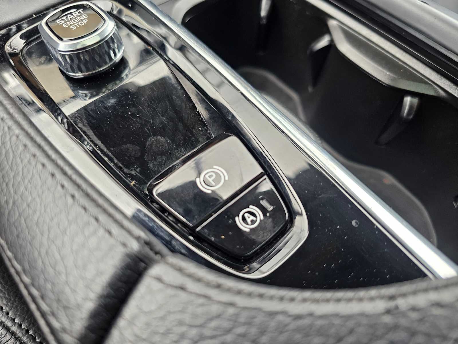 2022 Volvo XC90 Momentum