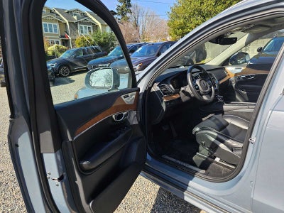 2020 Volvo XC90 Inscription