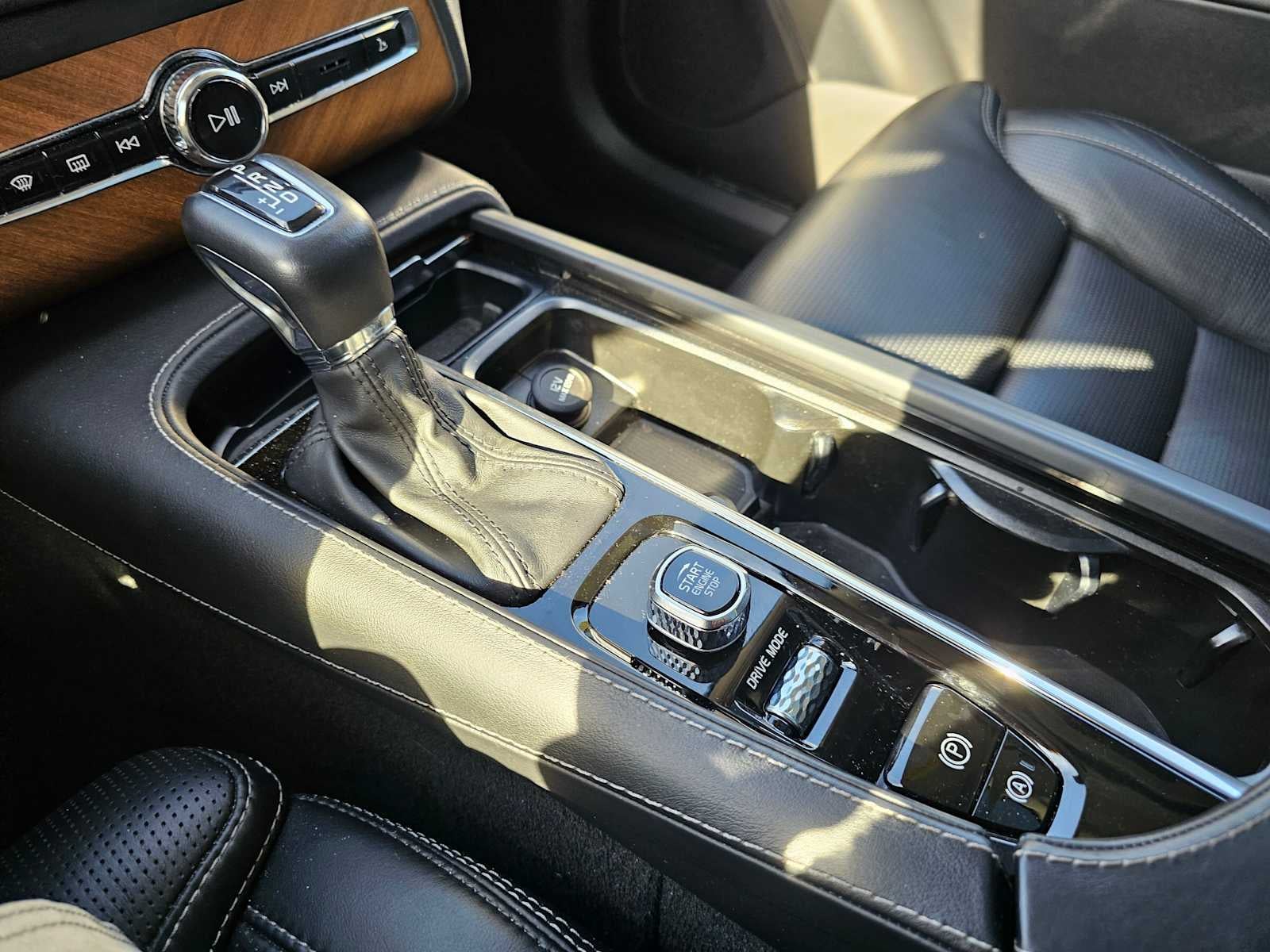 2020 Volvo XC90 Inscription