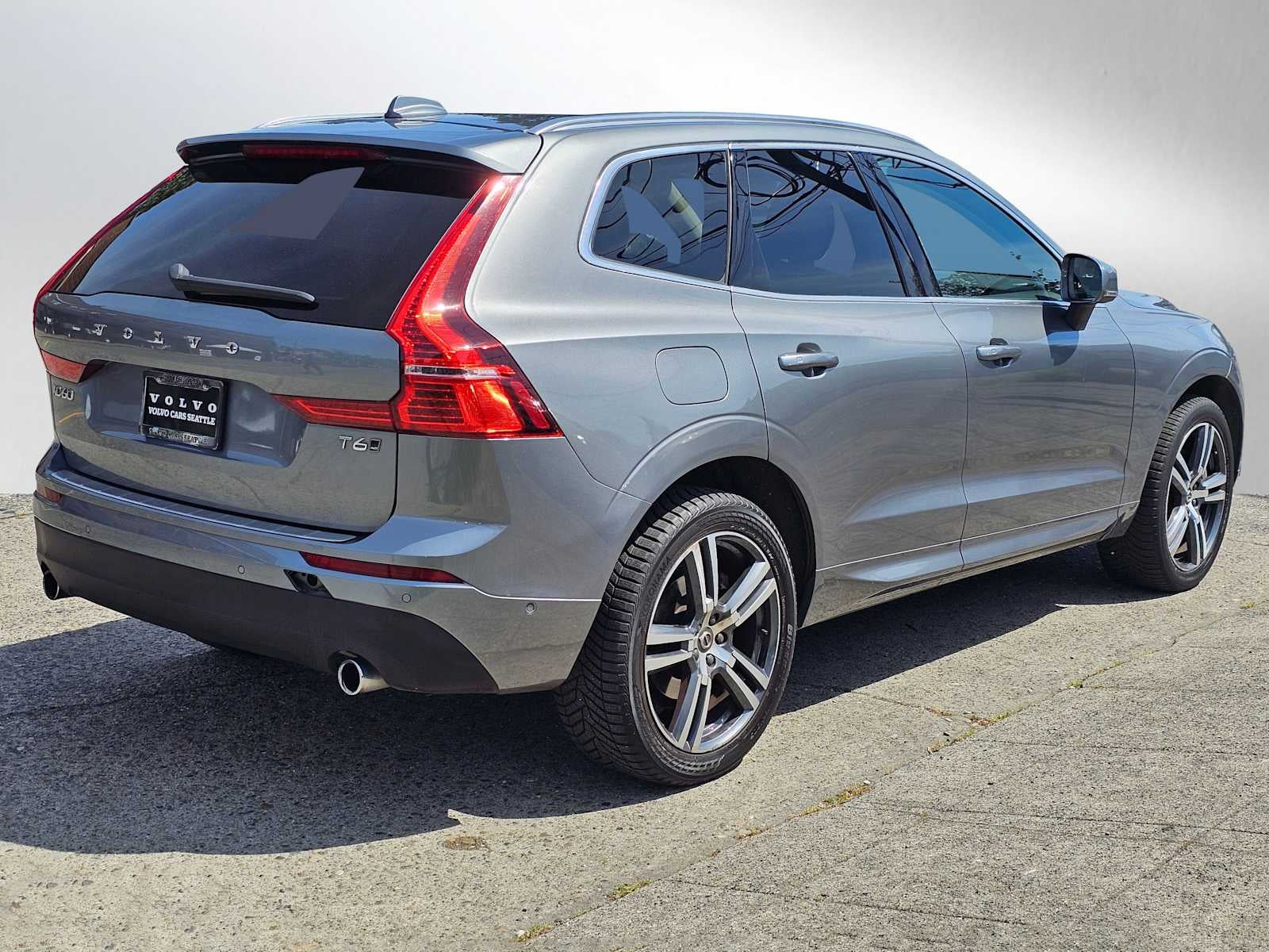 2019 Volvo XC60 Momentum