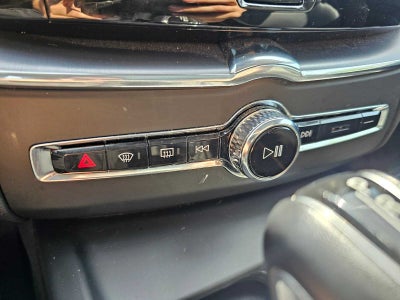 2019 Volvo XC60 Momentum