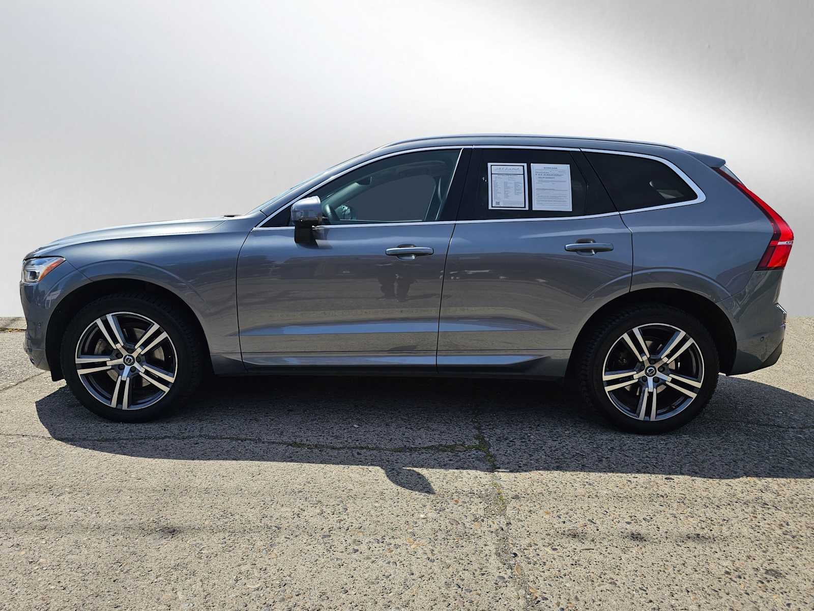 2019 Volvo XC60 Momentum