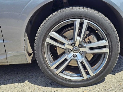 2019 Volvo XC60 Momentum