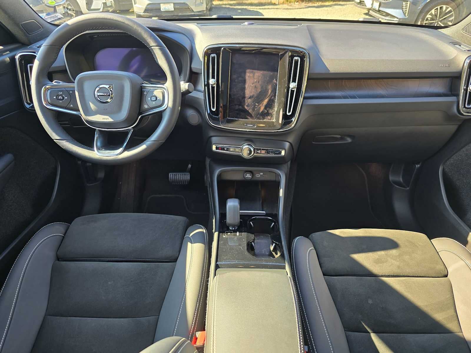 2023 Volvo C40 Recharge Pure Electric Plus