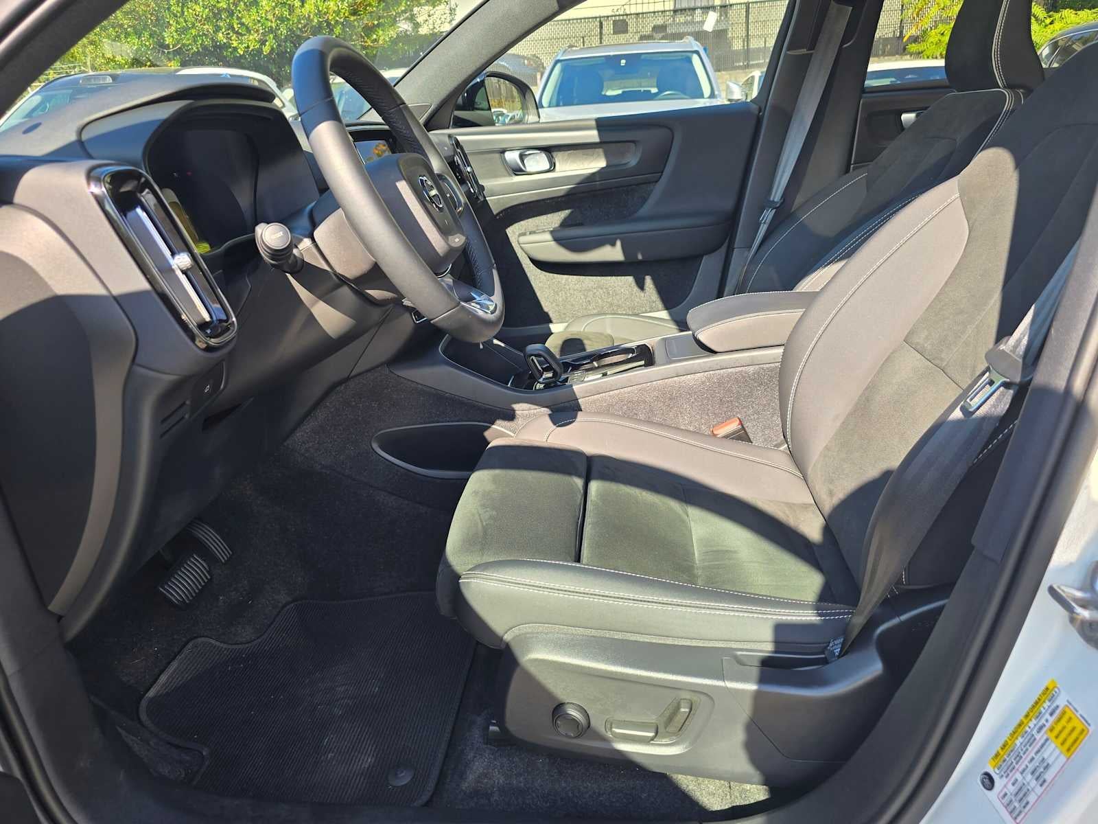 2023 Volvo C40 Recharge Pure Electric Plus