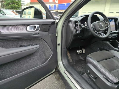 2022 Volvo XC40 Recharge Pure Electric Twin Ultimate