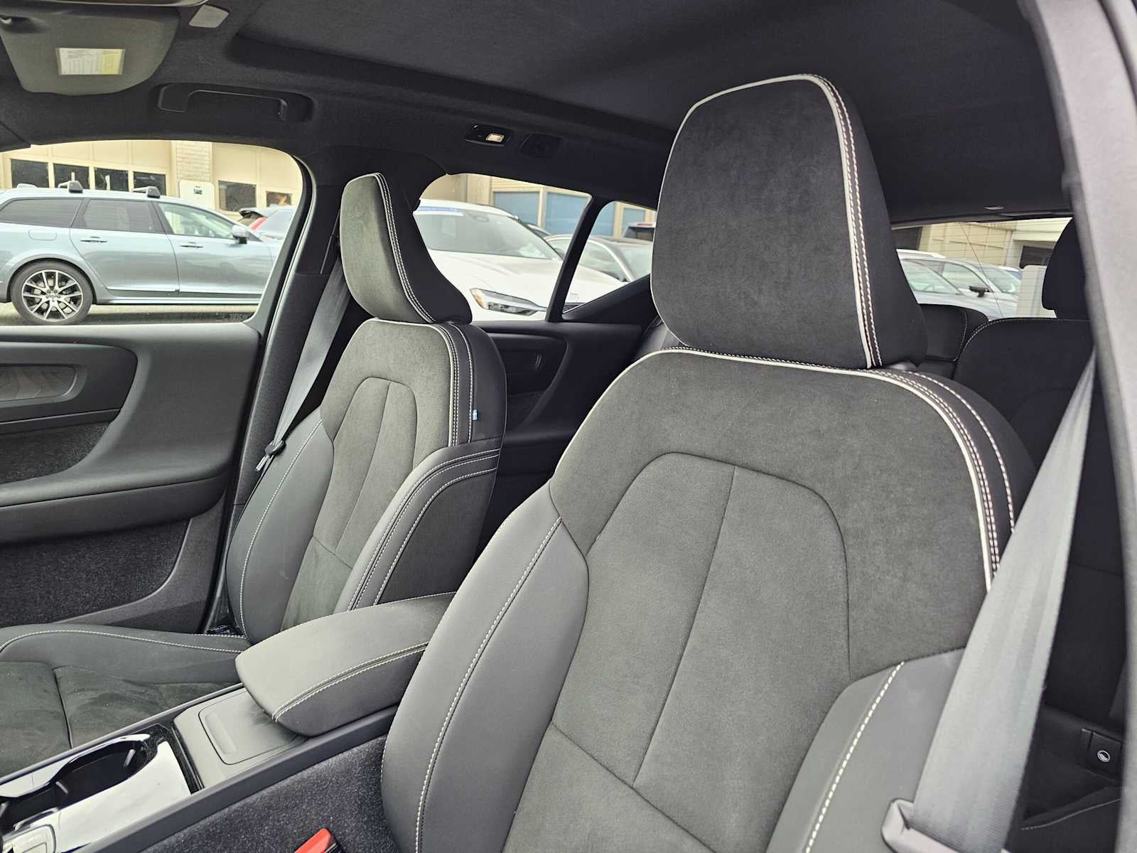 2023 Volvo XC40 Recharge Pure Electric Ultimate