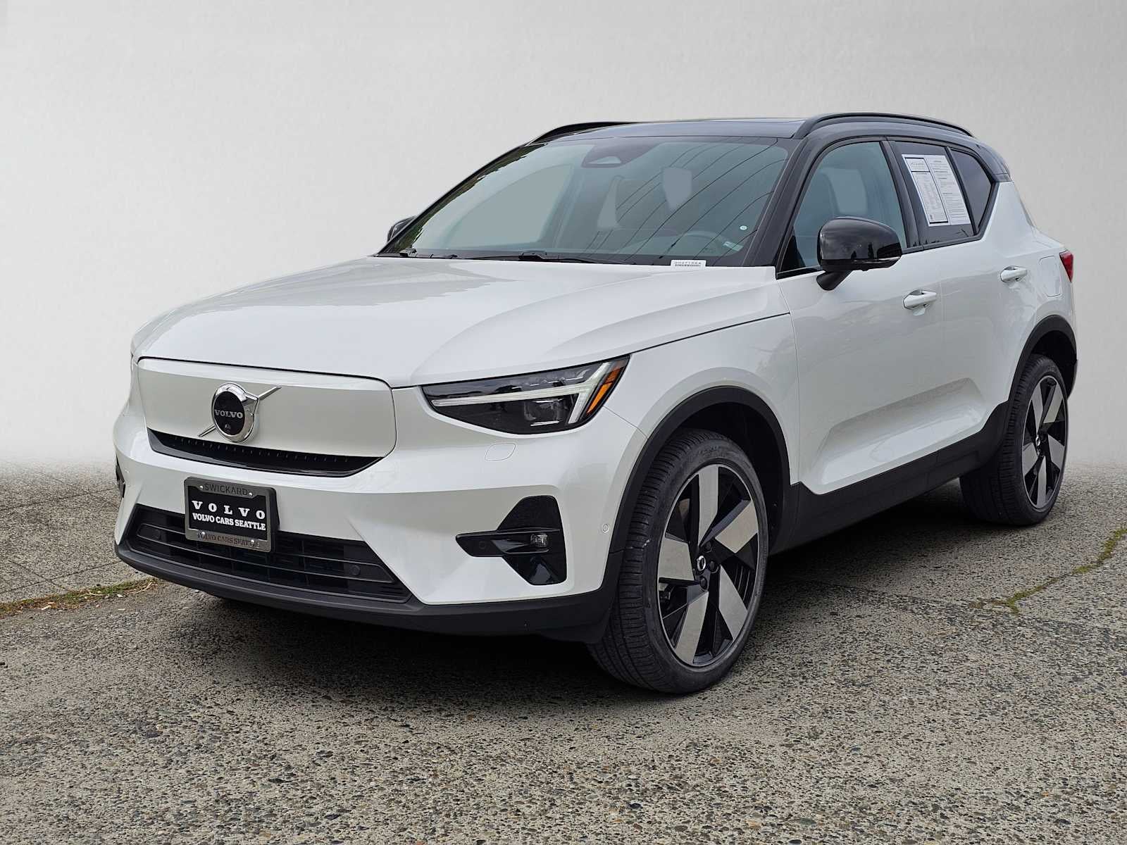 2023 Volvo XC40 Recharge Pure Electric Ultimate