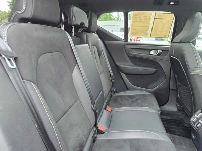 2021 Volvo XC40 Recharge P8 eAWD Pure Electric