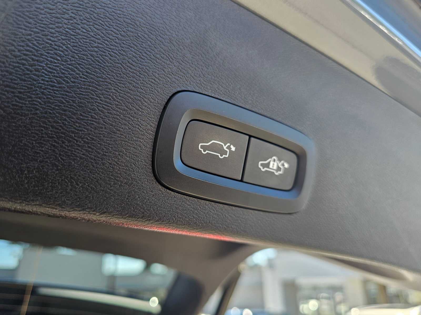 2023 Volvo XC40 Recharge Pure Electric Plus