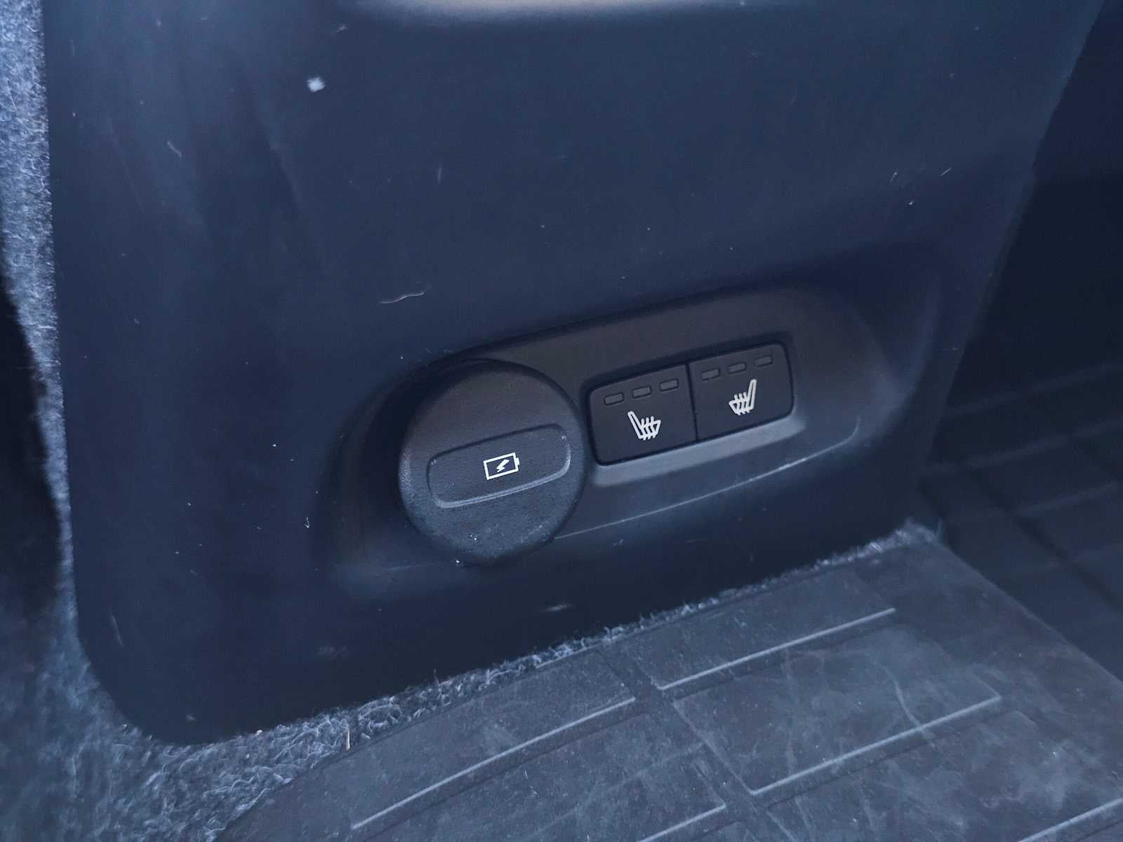 2023 Volvo XC40 Recharge Pure Electric Plus