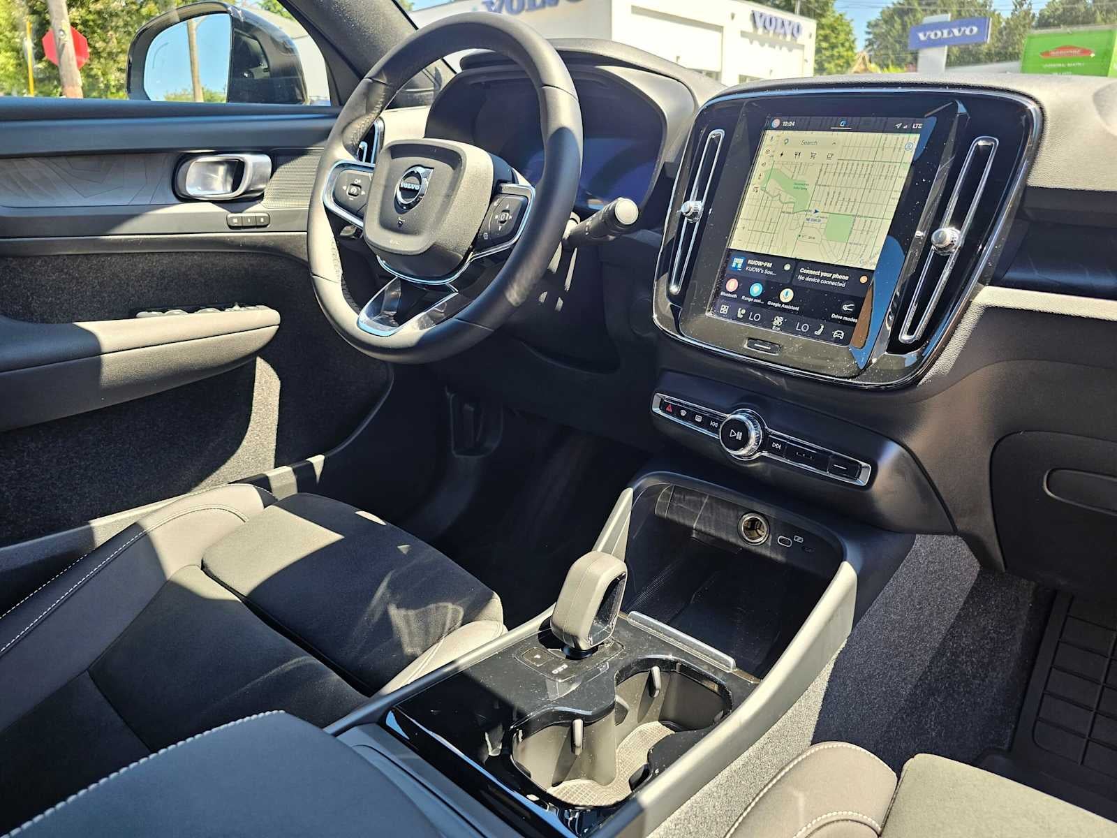 2024 Volvo C40 Recharge Pure Electric Plus