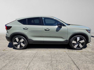 2024 Volvo C40 Recharge Pure Electric Plus