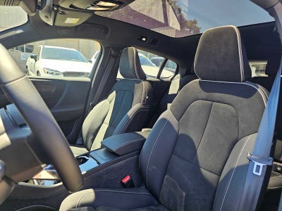 2024 Volvo C40 Recharge Pure Electric Plus