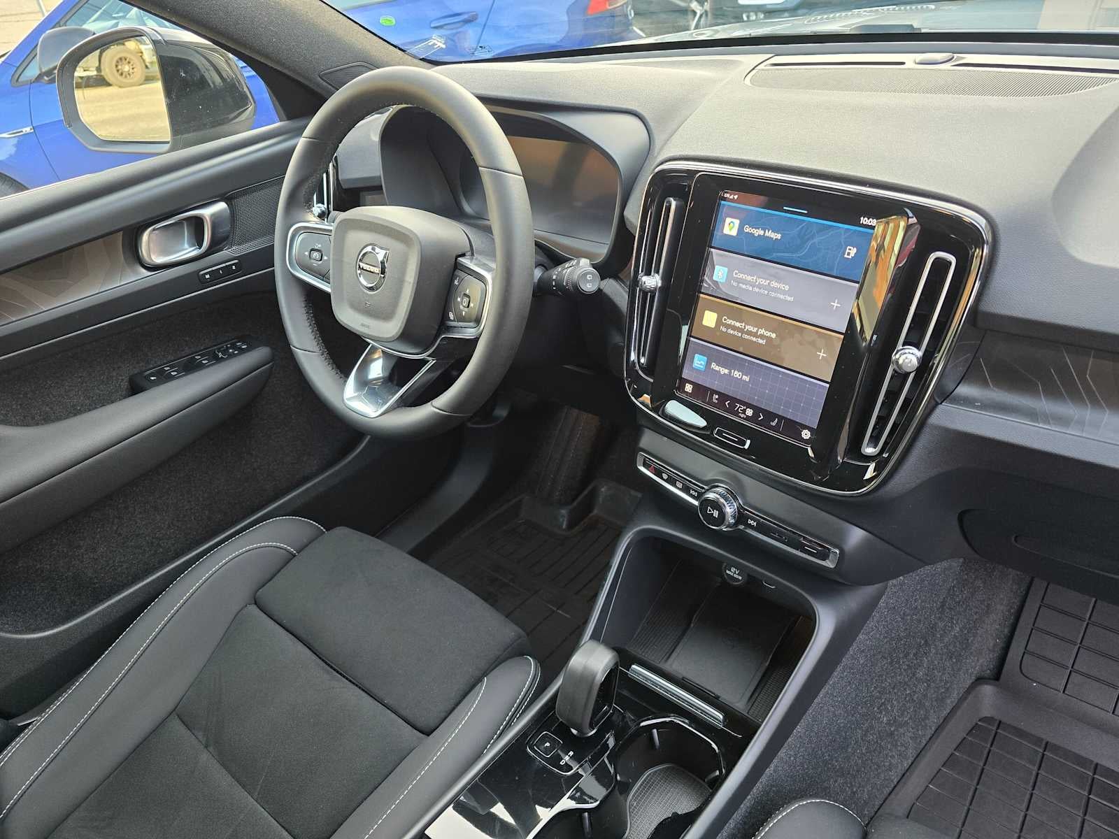 2024 Volvo XC40 Recharge Pure Electric Plus