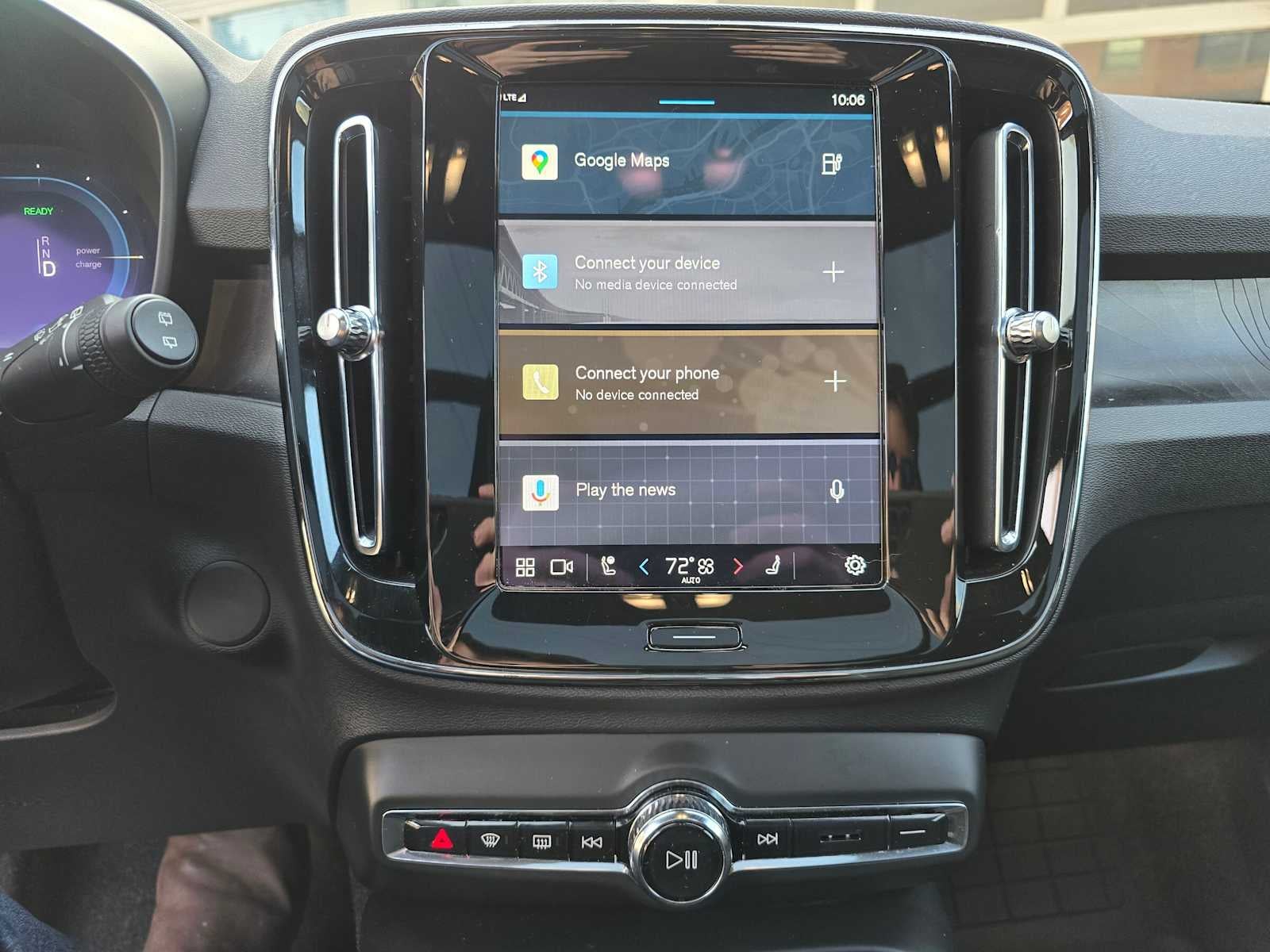 2024 Volvo XC40 Recharge Pure Electric Plus