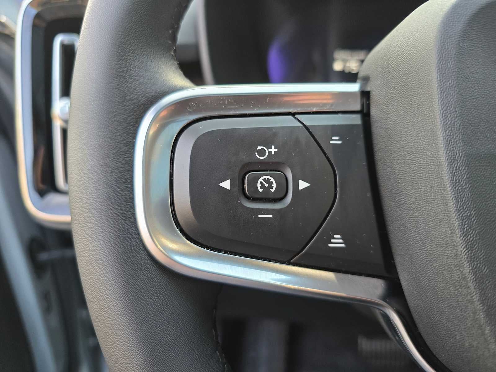 2024 Volvo XC40 Recharge Pure Electric Plus