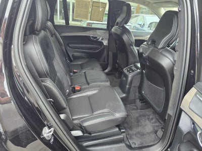 2023 Volvo XC90 Recharge Plug-In Hybrid Ultimate Bright Theme