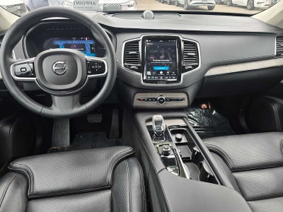 2023 Volvo XC90 Recharge Plug-In Hybrid Ultimate Bright Theme