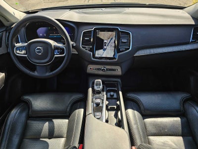 2023 Volvo XC90 Recharge Plug-In Hybrid Ultimate Bright Theme