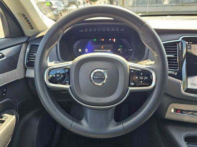 2023 Volvo XC90 Recharge Plug-In Hybrid Ultimate Bright Theme