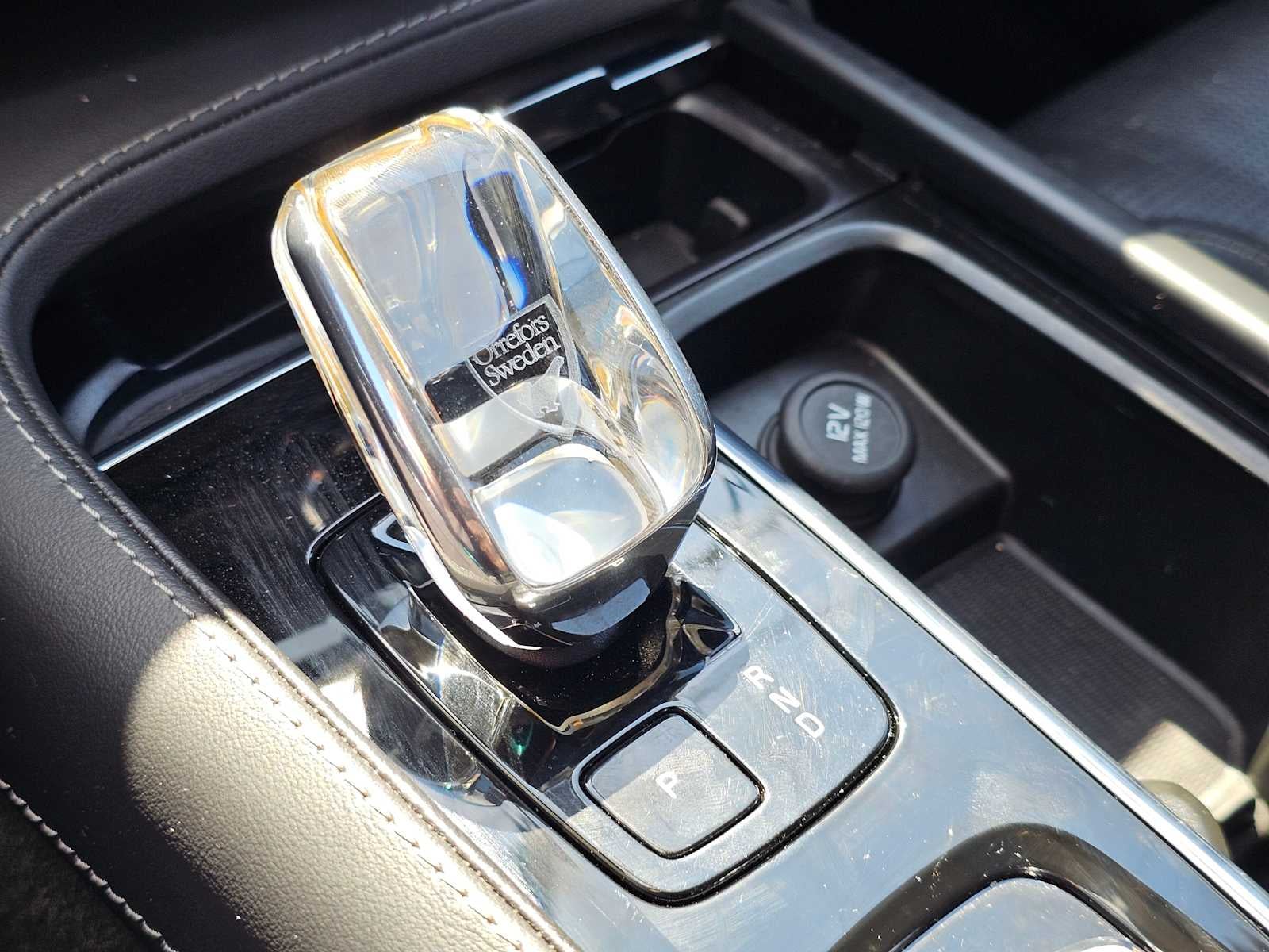 2023 Volvo XC90 Recharge Plug-In Hybrid Ultimate Bright Theme
