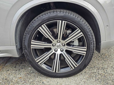 2024 Volvo XC90 Recharge Plug-In Hybrid Plus Bright Theme